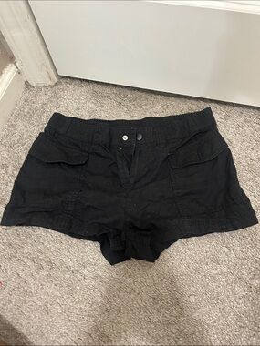 Women’s Black Casual Stretch Utility Shorts